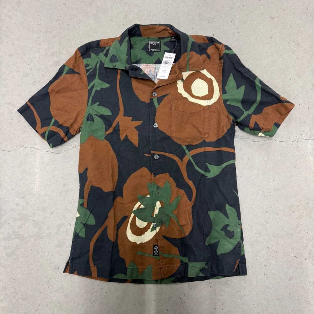 Todd Snyder Camo Floral Short Sleeve Button-Up